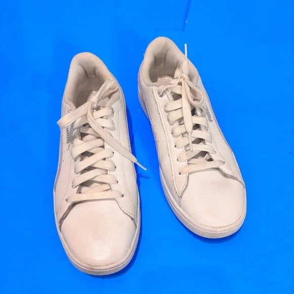 Puma Women’s Classic White Sneakers - Picture 11 of 11